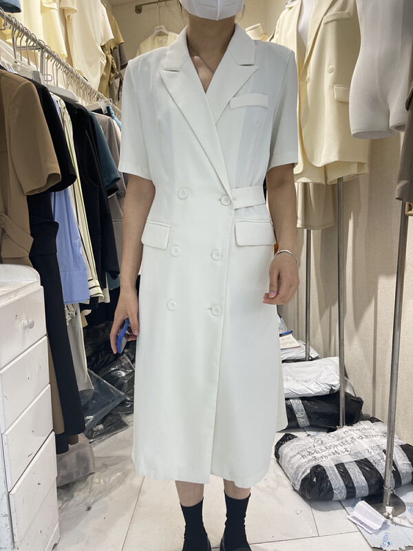 [the front] temperament short sleeve solid dress y-2035# Cl