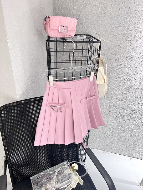 In early summer! [Feimao (Yimao)] fashion versatile chain small design skirt ym-7447\lsl
