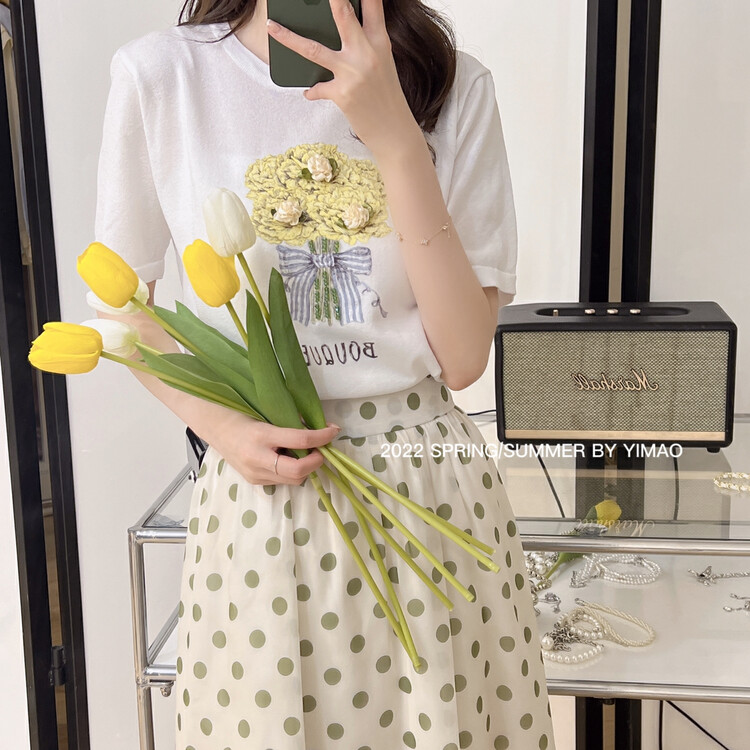 Original price 55.27! [Feimao (Yimao)] small fresh bouquet printed short sleeve T-shirt ym-6102\lsl
