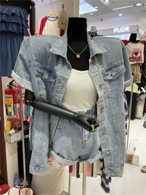 [goblin] Korean fashion denim jacket + simple and slim Denim Shorts Set 9765\wpl