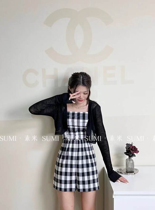 [Sumi] versatile sunscreen cardigan + Plaid suspender dress set 7091-1\zjy
