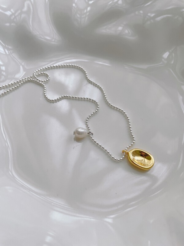 [inside] Korean exquisite texture silver pearl freshwater pearl Oval Pendant short necklace x3320\zxl