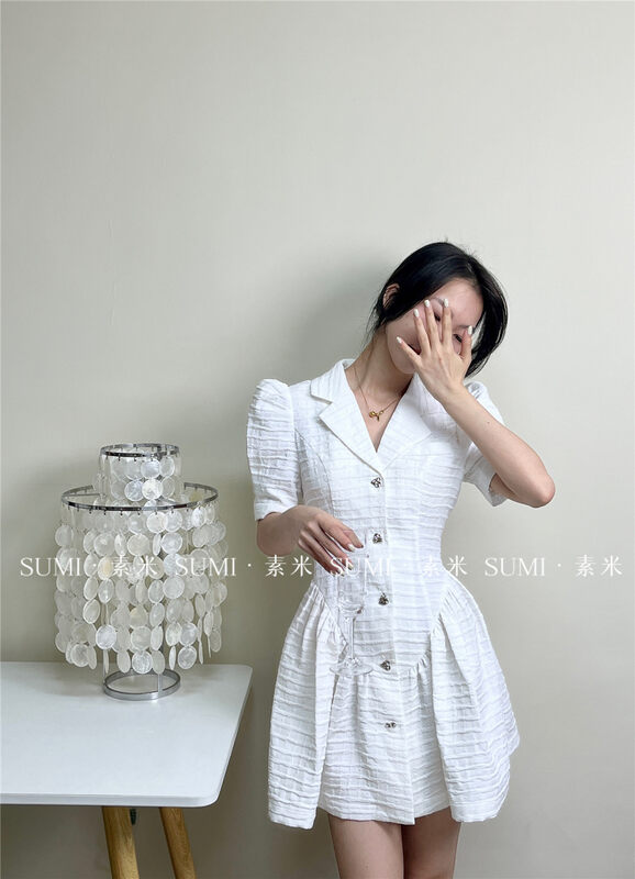 [Sumi] French waist closed to show thin A-line bubble sleeve temperament dress 22709\zjy