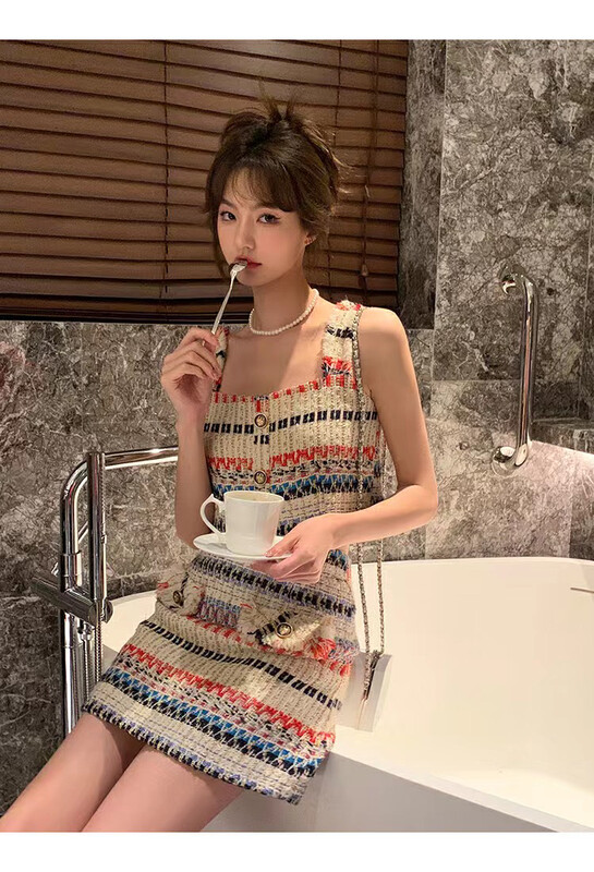 [I do do do] square neck button short suspender Vest + high waist slim contrast skirt suit 6095\jj