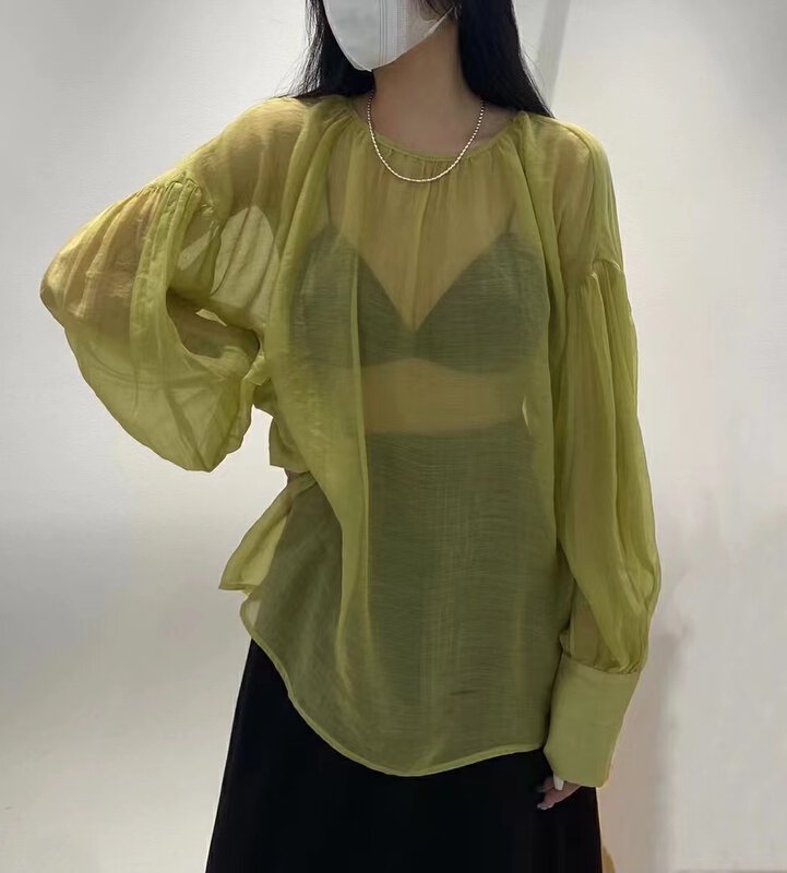 [VI. Liu Liu] Korean loose and versatile sunscreen shirt 60979# zxl