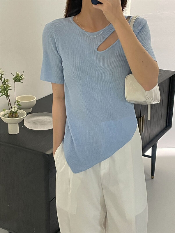 New in early summer! [clean space] simple and fashionable design hollowed out versatile sweater 31727# CLS