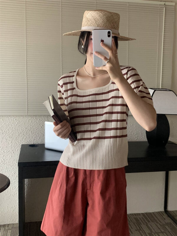 Original price 66.55! [clean space] Korean striped square neck short sleeved sweater 32605# cqw