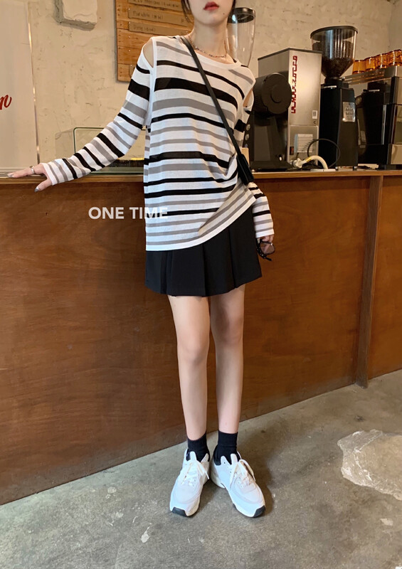 [one time] ice stripe color contrast off shoulder sunscreen shirt xw5210# jhy