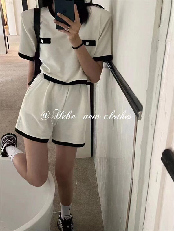 [Hebe] simple color matching short sleeve T-shirt + loose and comfortable casual pants set 6839# XYJ
