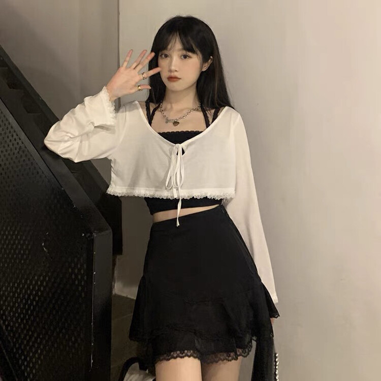 [f · P] design sense V-neck hollowed out lace up short sweater 7650# HBx