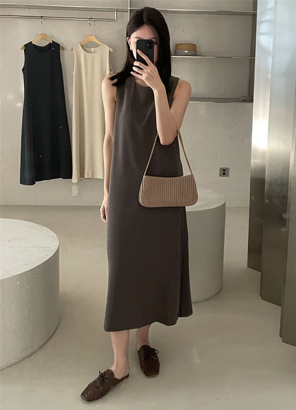 Girlfriends [clean space] simple solid color loose tank top medium length dress 31871# cqw