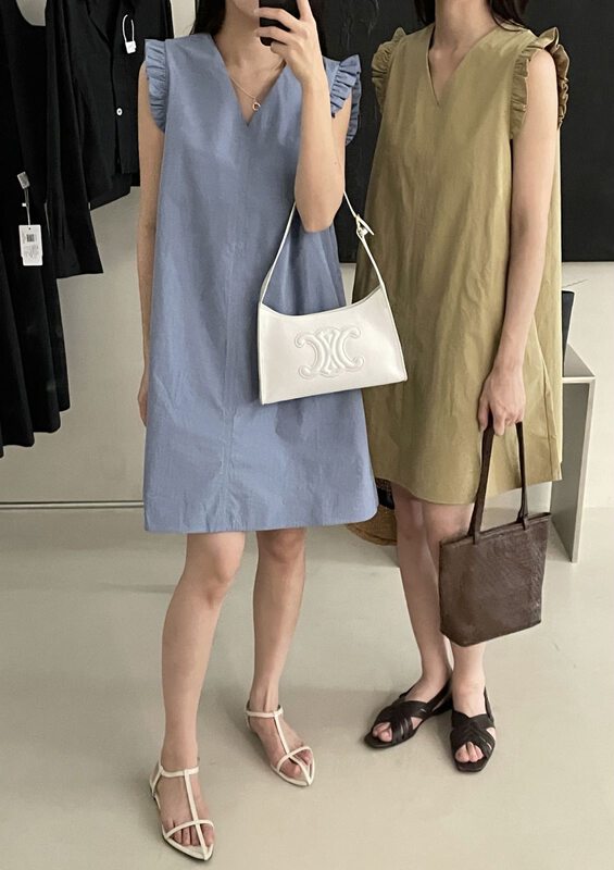 [clean space] Korean solid color loose V-neck dress 33123# cqw