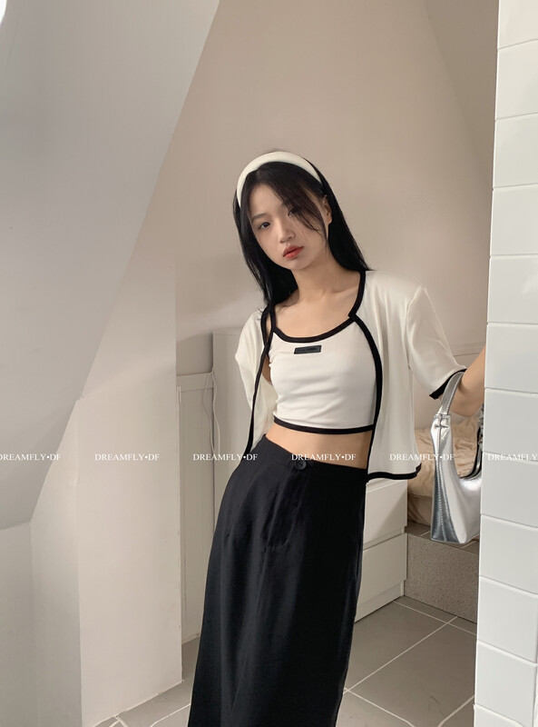 [dream fly] short color contrast edge suspender Vest + simple and versatile short sleeve cardigan set 61316# XJ