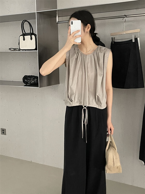 Drawstring hem, 6-color options [clean space] Korean solid loose short vest / sling 32602# cqw