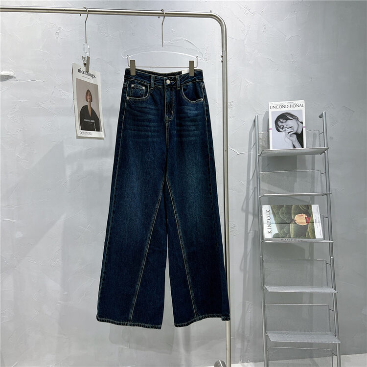 New year in early spring! [white] Korean version simple wide leg jeans 10261# WPL