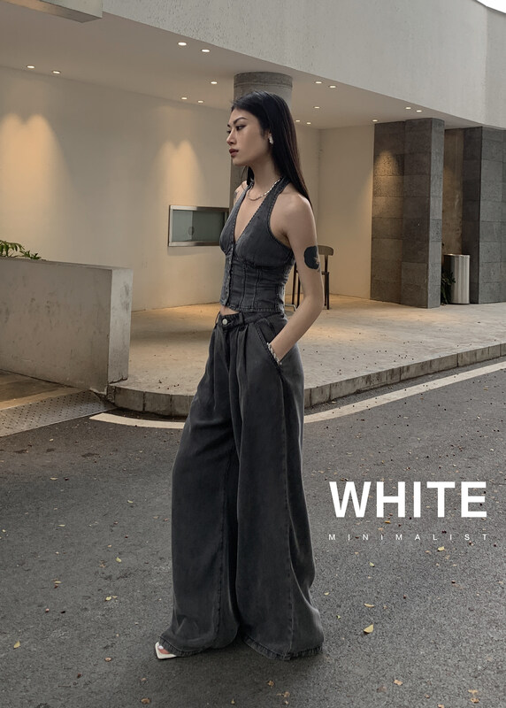 New in early summer! [white] simple style wide leg jeans 88305 \xyj