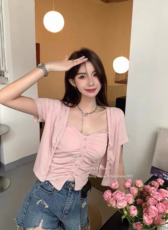 [top] solid color versatile short sleeved cardigan + pleated sling set 1126# zjy