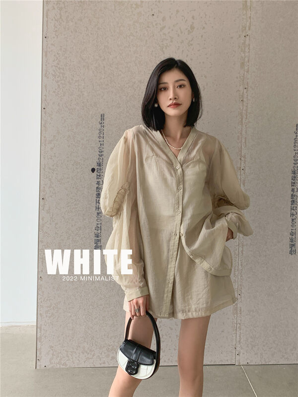 [white] Korean version V-neck loose shirt 76256# XYJ