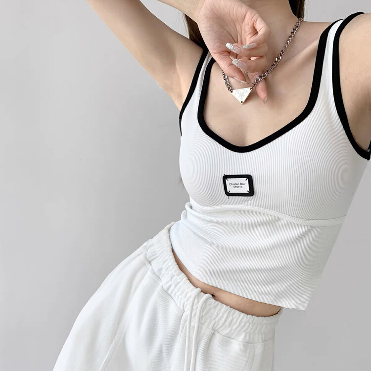 [Gangan] bottoming inside and wearing outside design with bra vest / suspender 2842\cl