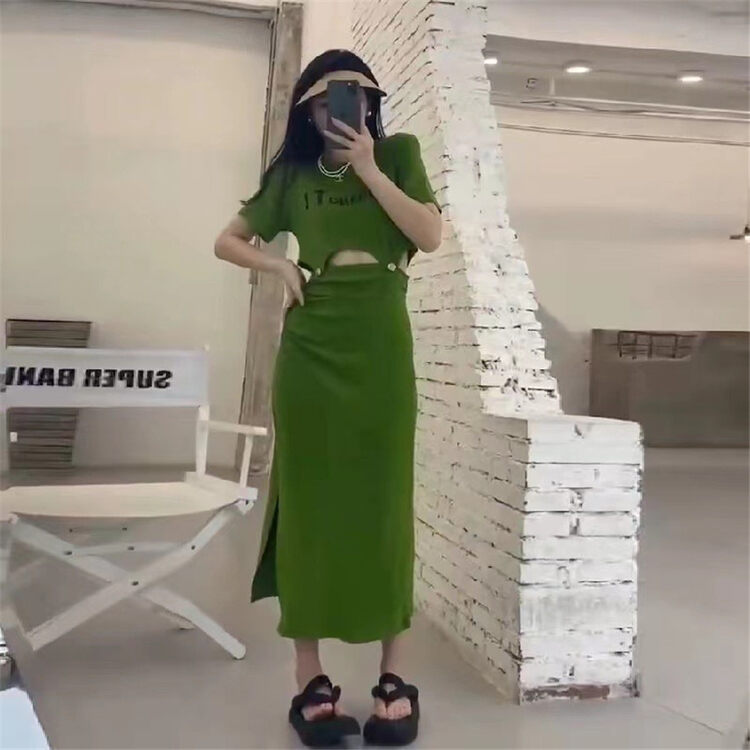 [top] lettered print design t-shirt + pleated skirt set 9379# zjy