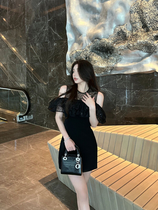 [Alala emelia] lace patchwork off shoulder salt senior dress l1887a