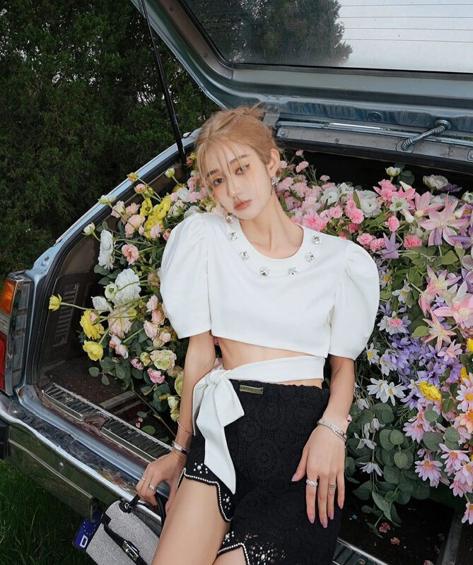 The original price is 111.97! [Alala emelia] white side bandage shirt s1709# JJ