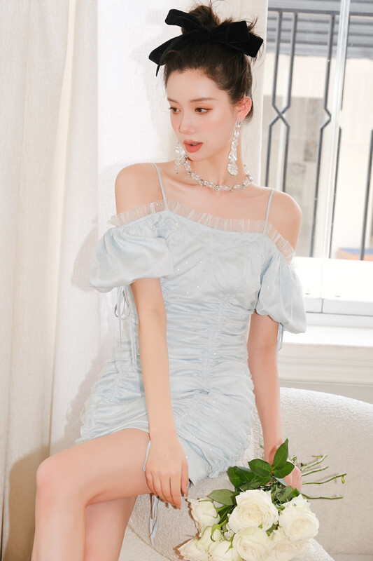 [Alala emelia] drawstring pleated design off shoulder dress Sequin patch splicing process l1815