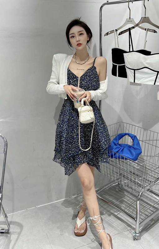 [toko.z] small floral suspender temperament dress 22228 \zxl