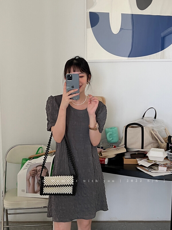 [moment with you] pleated simple round neck loose dress t0819-j\lsw