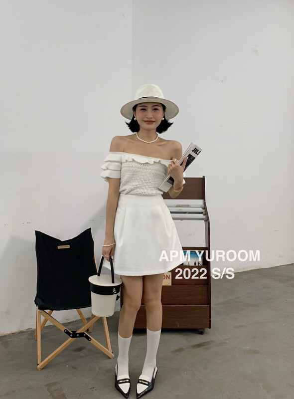 [APM yuroom] temperament sweet Ruffle off shoulder T-shirt 22265# LSL