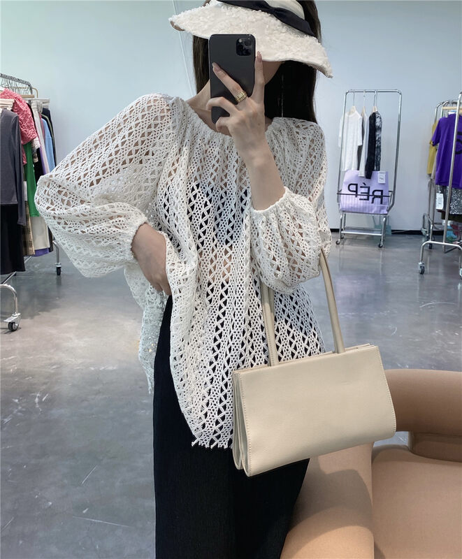 [modern 197] line neck solid color hollowed out sunscreen shirt 51022# LSL