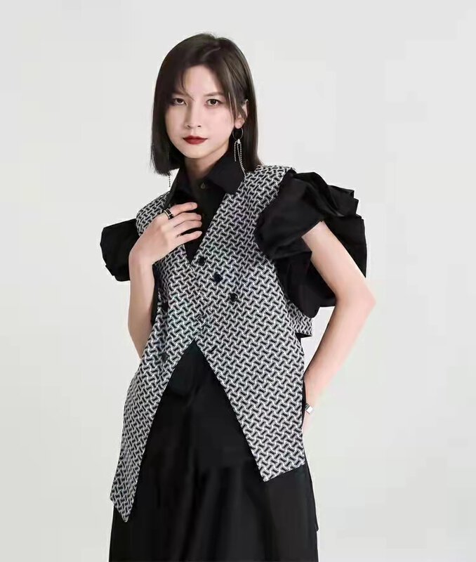 New in early summer! [z&c] Korean pattern irregular vest (without necklace) 3137# LSW