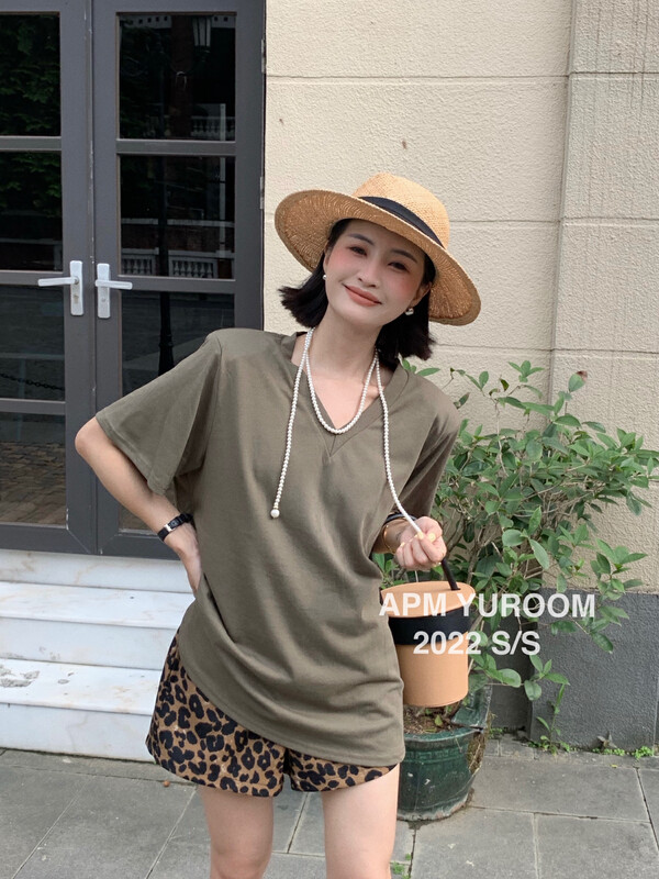 [APM yuroom] large casual V-neck shoulder pad short sleeve T-shirt ys1-8116# LSL