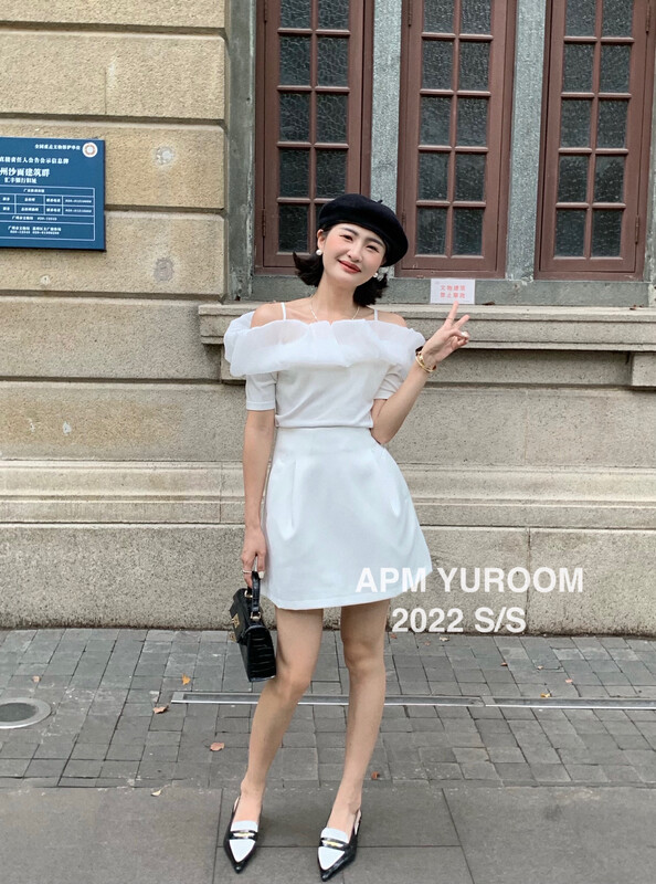 [APM yuroom] temperament sweet Ruffle off shoulder sweater 22820# LSL