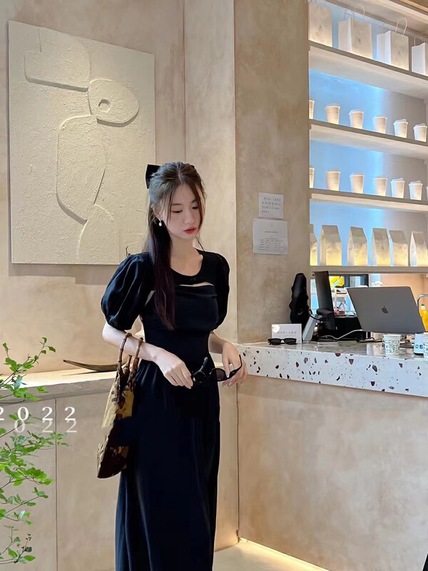[Zoe Zoe] New Style Bubble Sleeve Blouse + temperament versatile suspender skirt set c1370# zjy