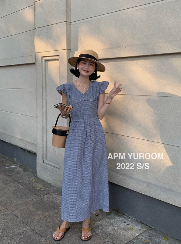 [APM yuroom] French temperament small fly sleeve dress 8162\lsl