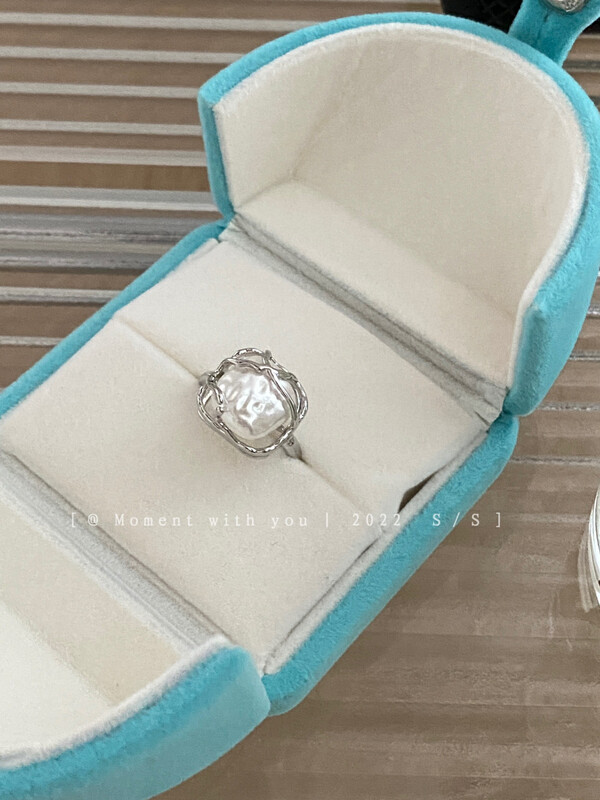 [moment with you] a small number of design rings that men and women can wear (randomly distributed in the box) d9108# LSW