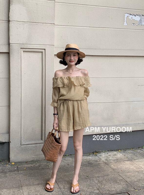 [APM yuroom] temperament Ruffle Off Shoulder Top + slim casual Shorts Set ys1-8132# LSL