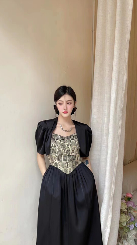 [Zoe Zoe] design sense fashion coat + color matching suspender dress set c1226# zjy