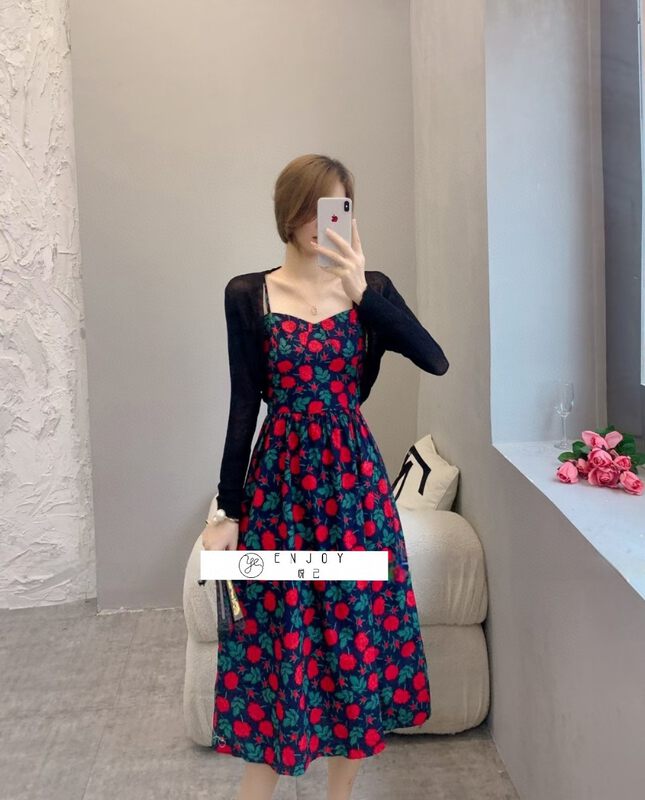 [enjoy · Yueji] pure color sunscreen + floral suspender dress set 9055# PCZ