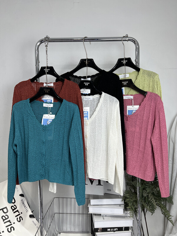 [Fanfan] casual and simple design, V-neck single breasted knitted cardigan 90008# zxx