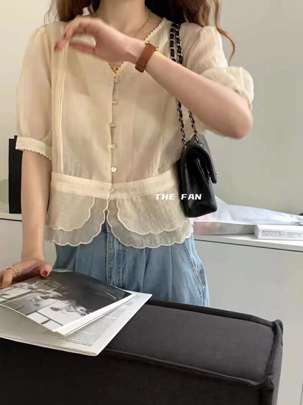 [the fan] French retro V-neck wavy edge short sleeved shirt y501002 \zxx