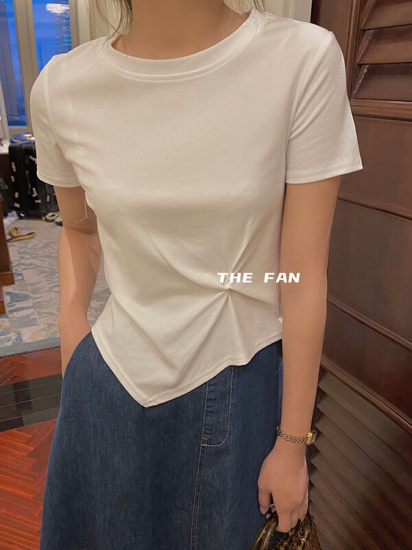[the fan] round neck short twisted irregular short sleeve T-shirt 508889 \zxx