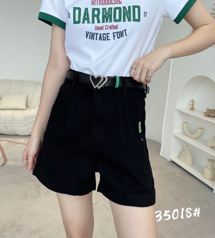 New in early summer! [aepjeans] niche design sticker versatile denim shorts 35018 \cls