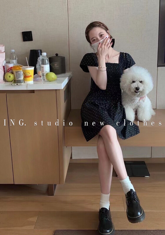 [ing] French polka dot dress 9155