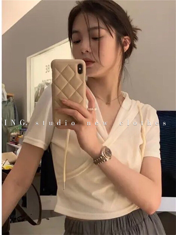 [ing] Korean V-neck cross design slim fitting small shirt short hooded top 7990