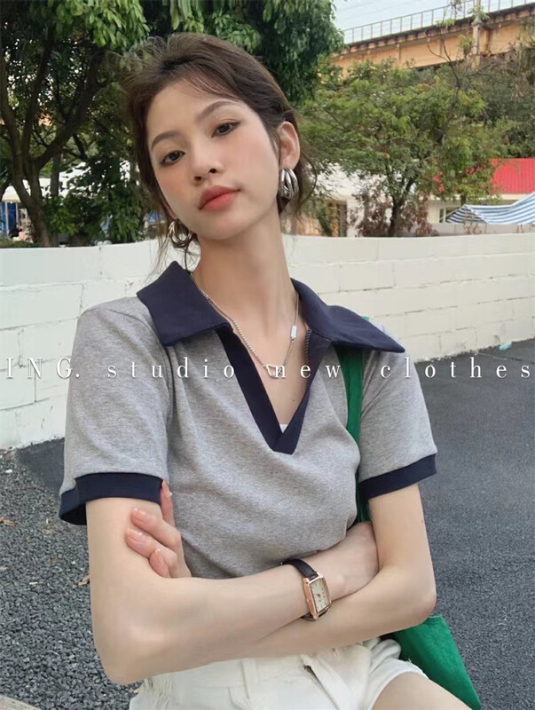 [ing] contrast V-neck front shoulder pure short shirt 7939