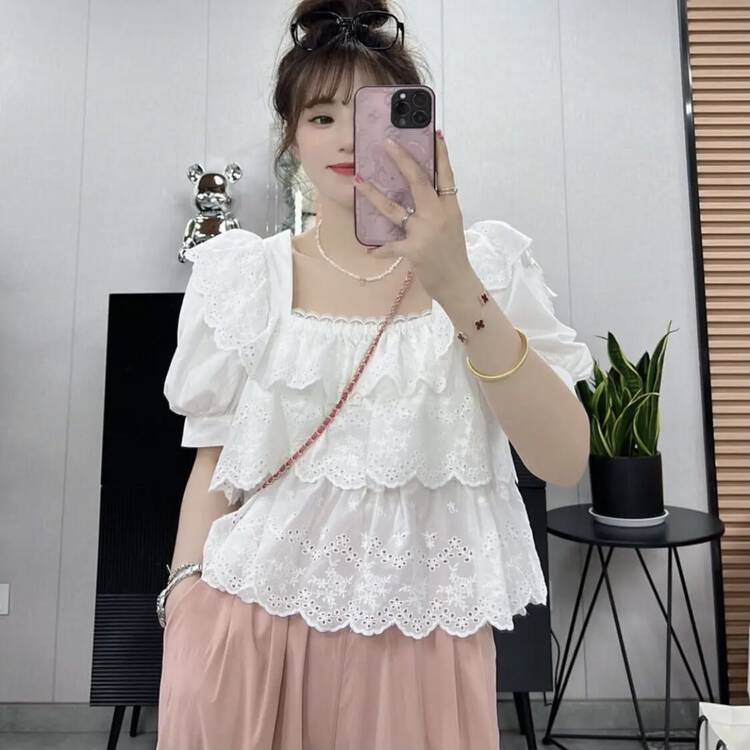 [I-D] Korean version versatile lace blouse 6138 \ll