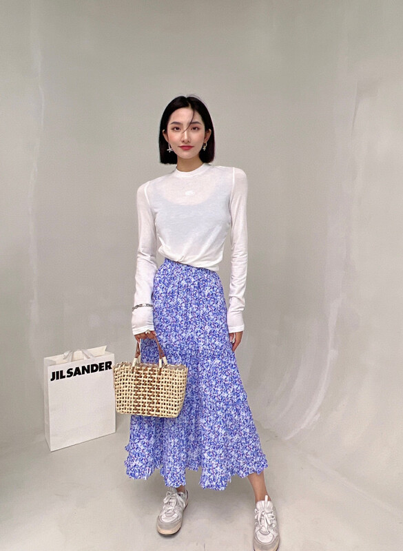 [d.two D2] round neck fashion letter embroidery long sleeve T-shirt 2121061 \zxl