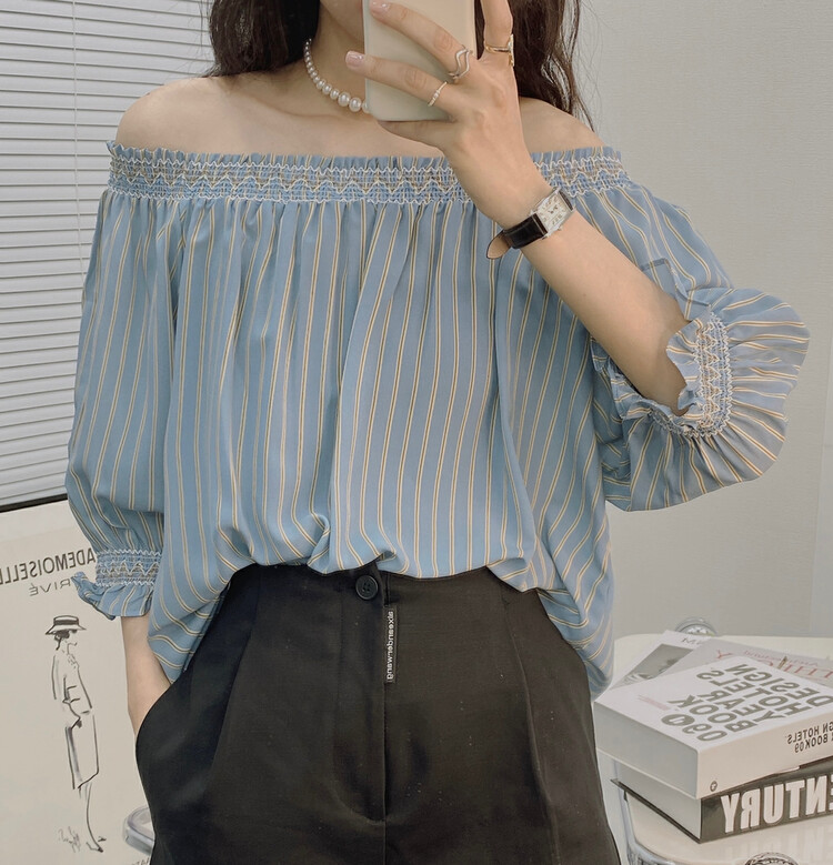Original price 50.76! [I-D] Korean versatile one shoulder striped shirt 6135# L